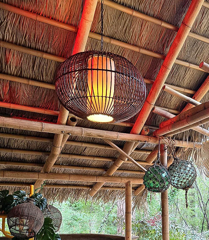 Nipa thatch panel – Tiki Rancher